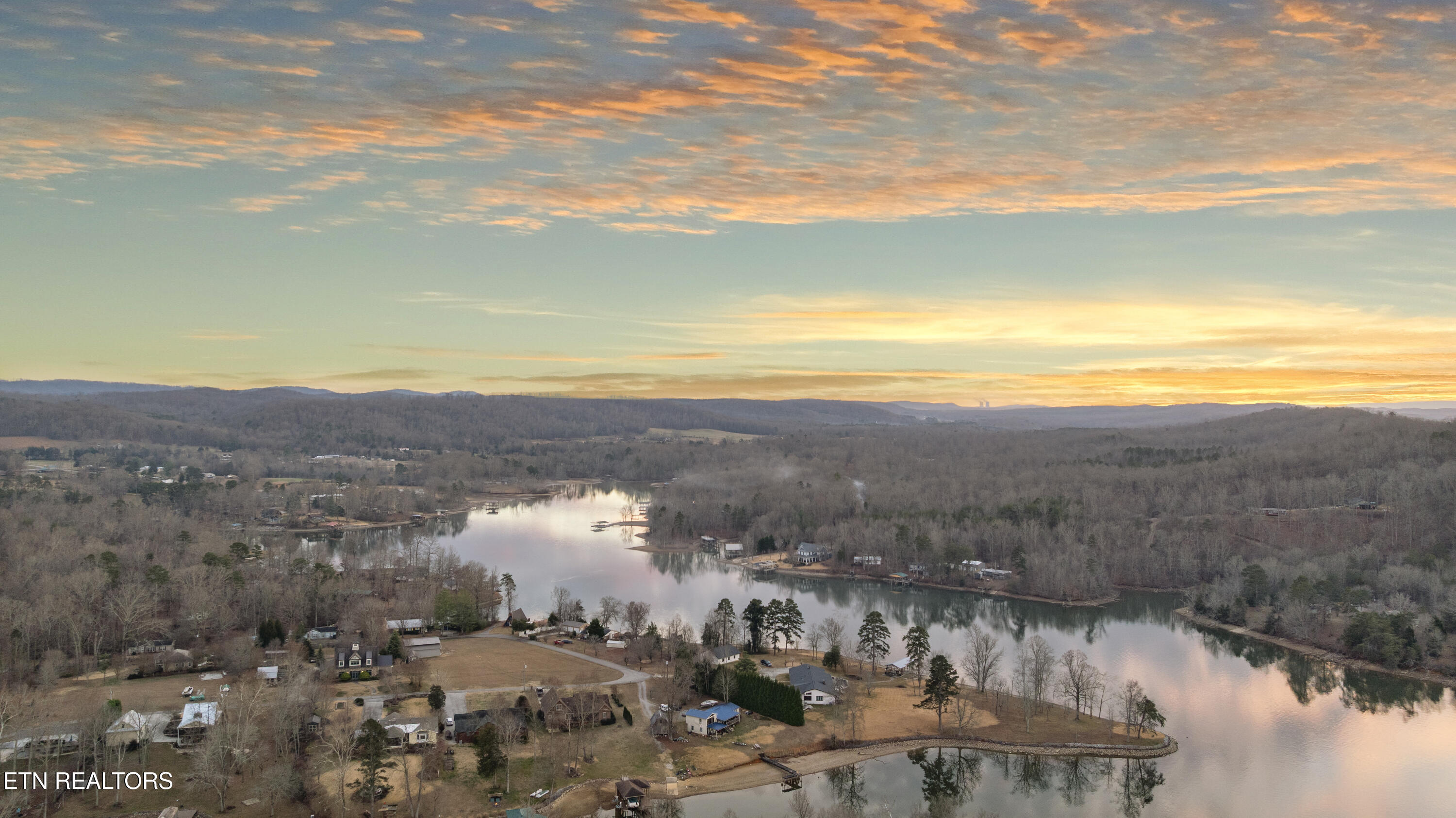 196 Ellis Road Kingston, TN 37763 - Photo 36 of 54 Ellis Rd_0034