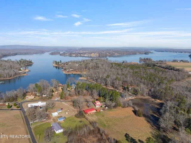 $525,000 | 196 Ellis Road, Kingston, TN 37763