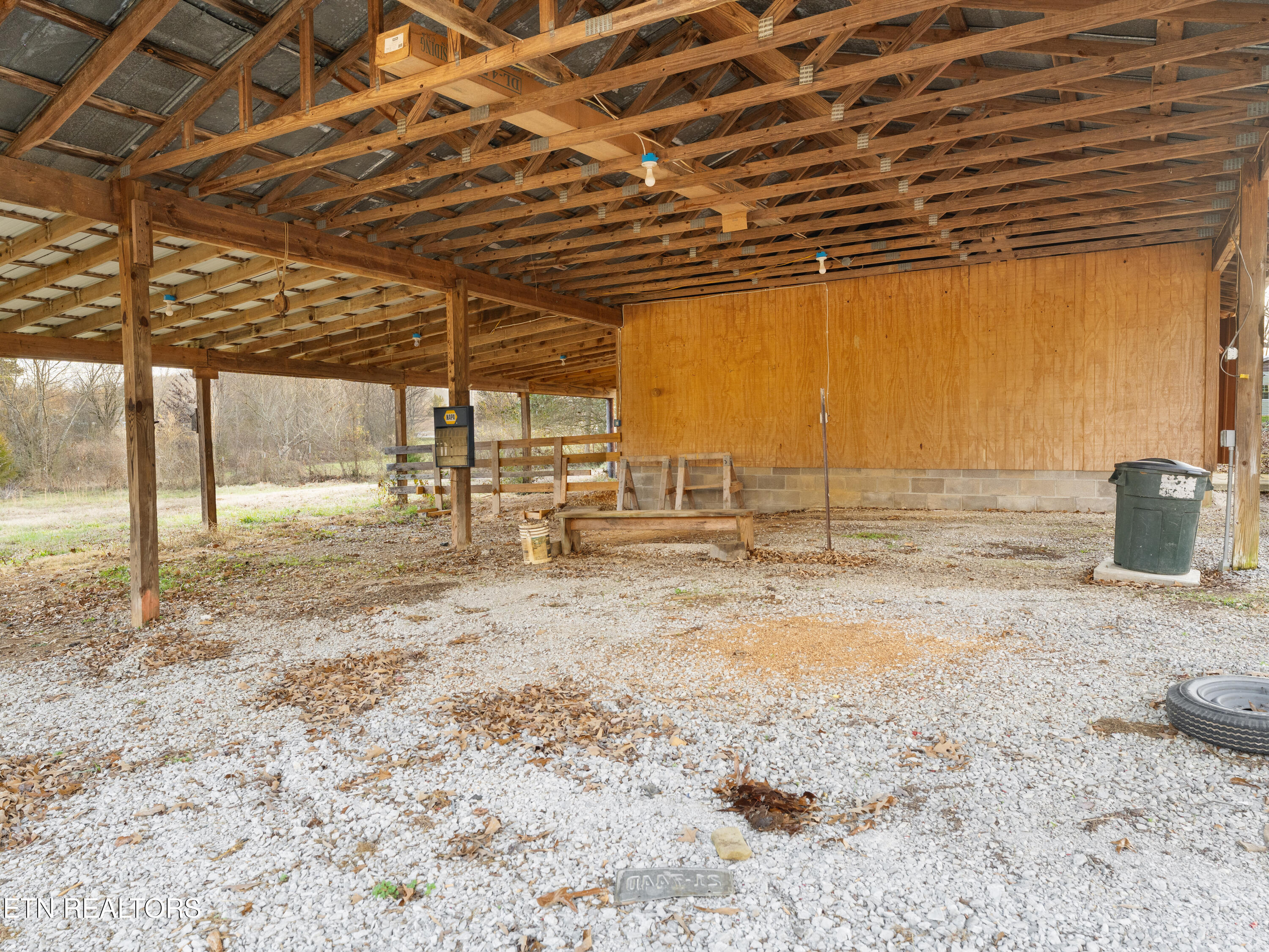 196 Ellis Road Kingston, TN 37763 - Photo 48 of 54 Ellis Rd_0046