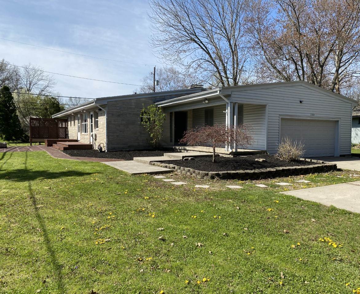 2704 Springfield Avenue Fort Wayne, IN 46805 - Photo 1 of 19 Gallery Image 1