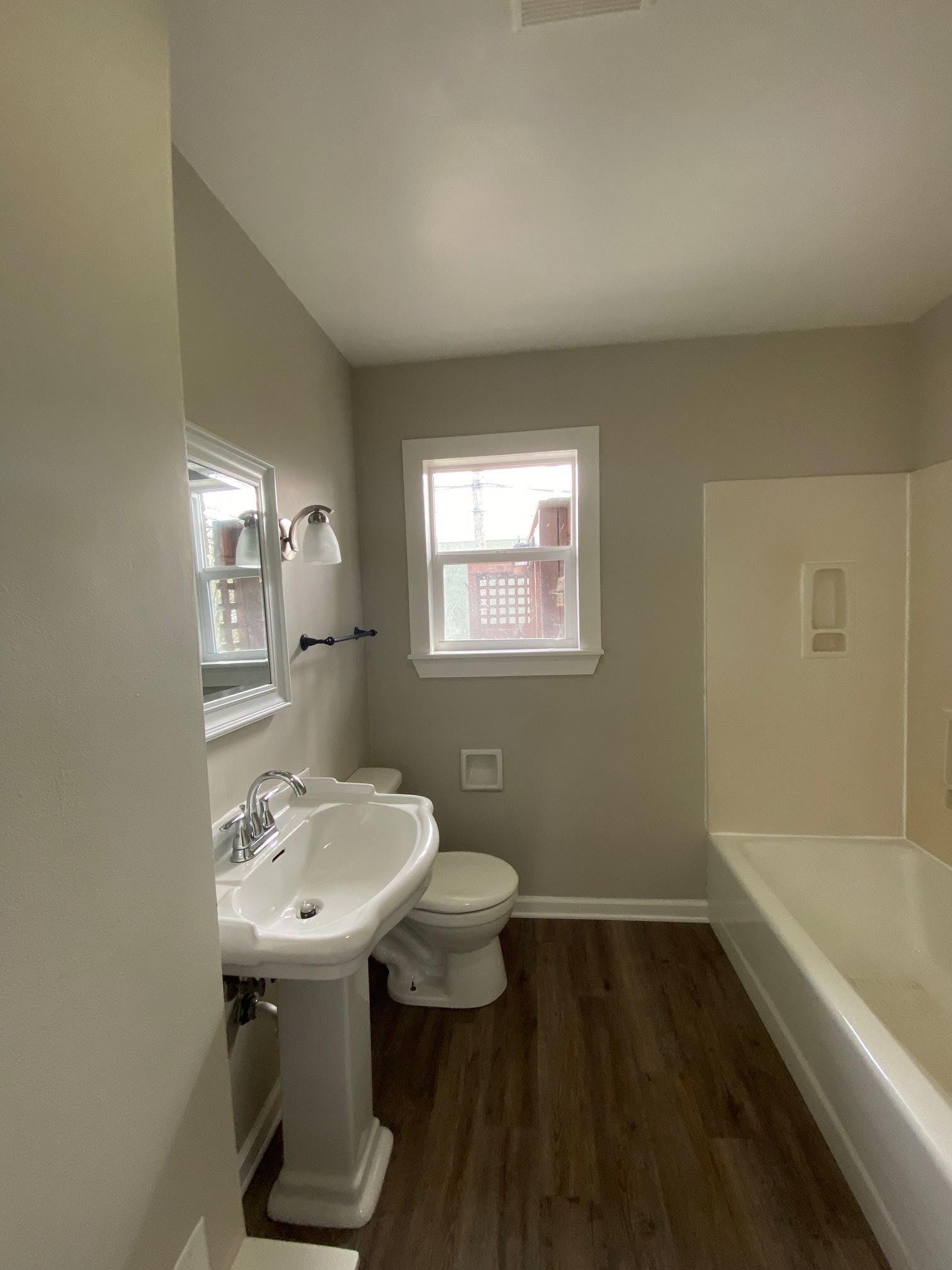 2704 Springfield Avenue Fort Wayne, IN 46805 - Photo 16 of 19 Gallery Image 16