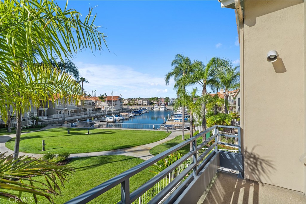 331 Parsons Landing Long Beach, CA 90803 - Photo 19 of 27