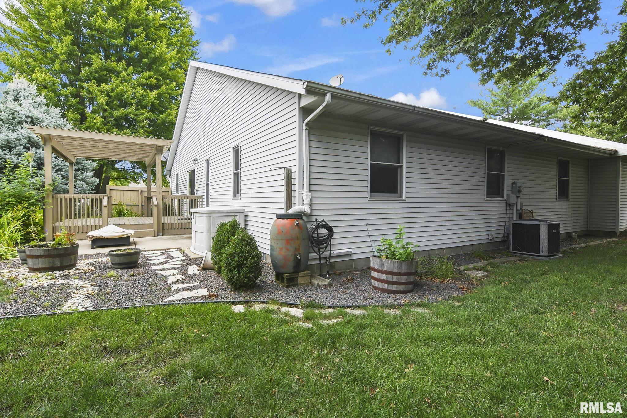 2702 Johnstone Road Springfield, IL 62711 - Photo 29 of 32