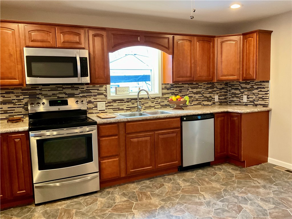 133 West 2nd Street Corning, NY 14830 - Photo 17 of 46