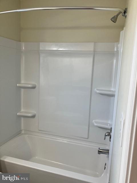 113 Heulings Avenue Riverside, NJ 08075 - Photo 41 of 50 Master Full Bath