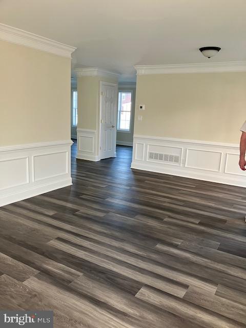 113 Heulings Avenue Riverside, NJ 08075 - Photo 9 of 50 Living Room to Kitchen & Formal Dining Room