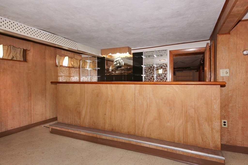 8 Kelley Road Wilmington, MA 01887 - Photo 17 of 21 Gallery Image 17