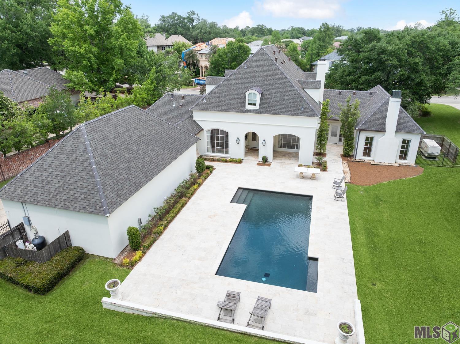 19420 North Muirfield Circle Baton Rouge, LA 70810 - Photo 3 of 58