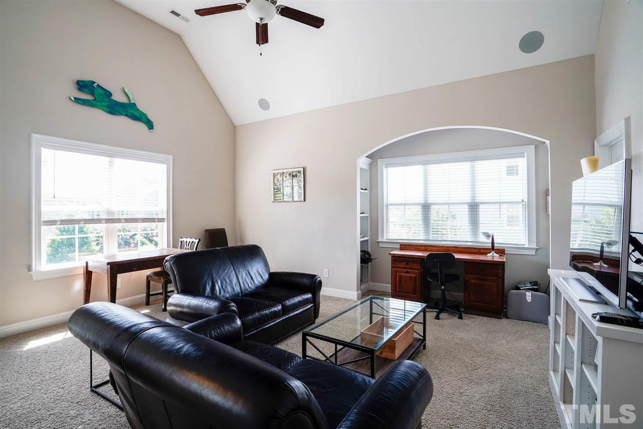 4909 Adler Pass Raleigh, NC 27612 - Photo 17 of 30 Gallery Image 17