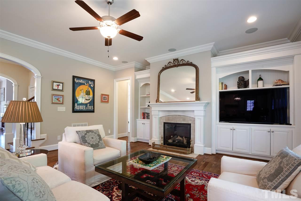 4909 Adler Pass Raleigh, NC 27612 - Photo 8 of 30 Gallery Image 8