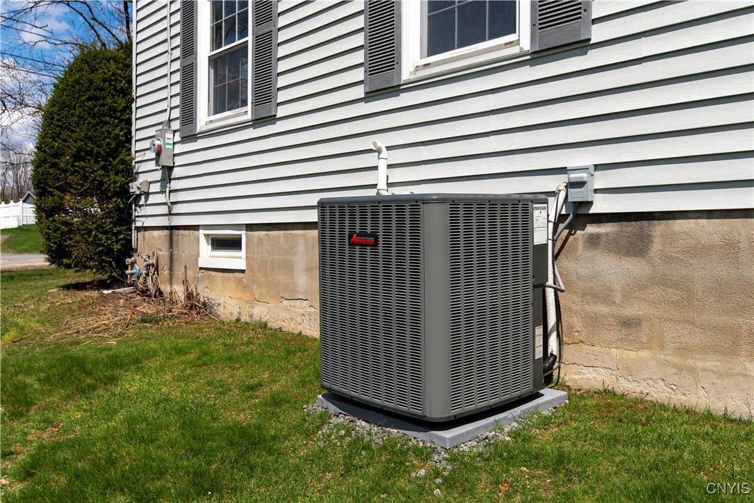 6 Kraft Drive Deerfield, NY 13502 - Photo 15 of 50