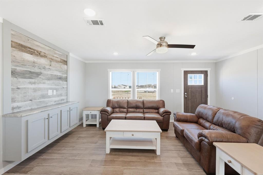 257 Heritage Road Gordonville, TX 76245 - Photo 5 of 34