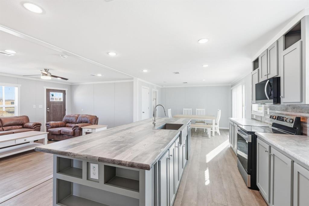 257 Heritage Road Gordonville, TX 76245 - Photo 10 of 34