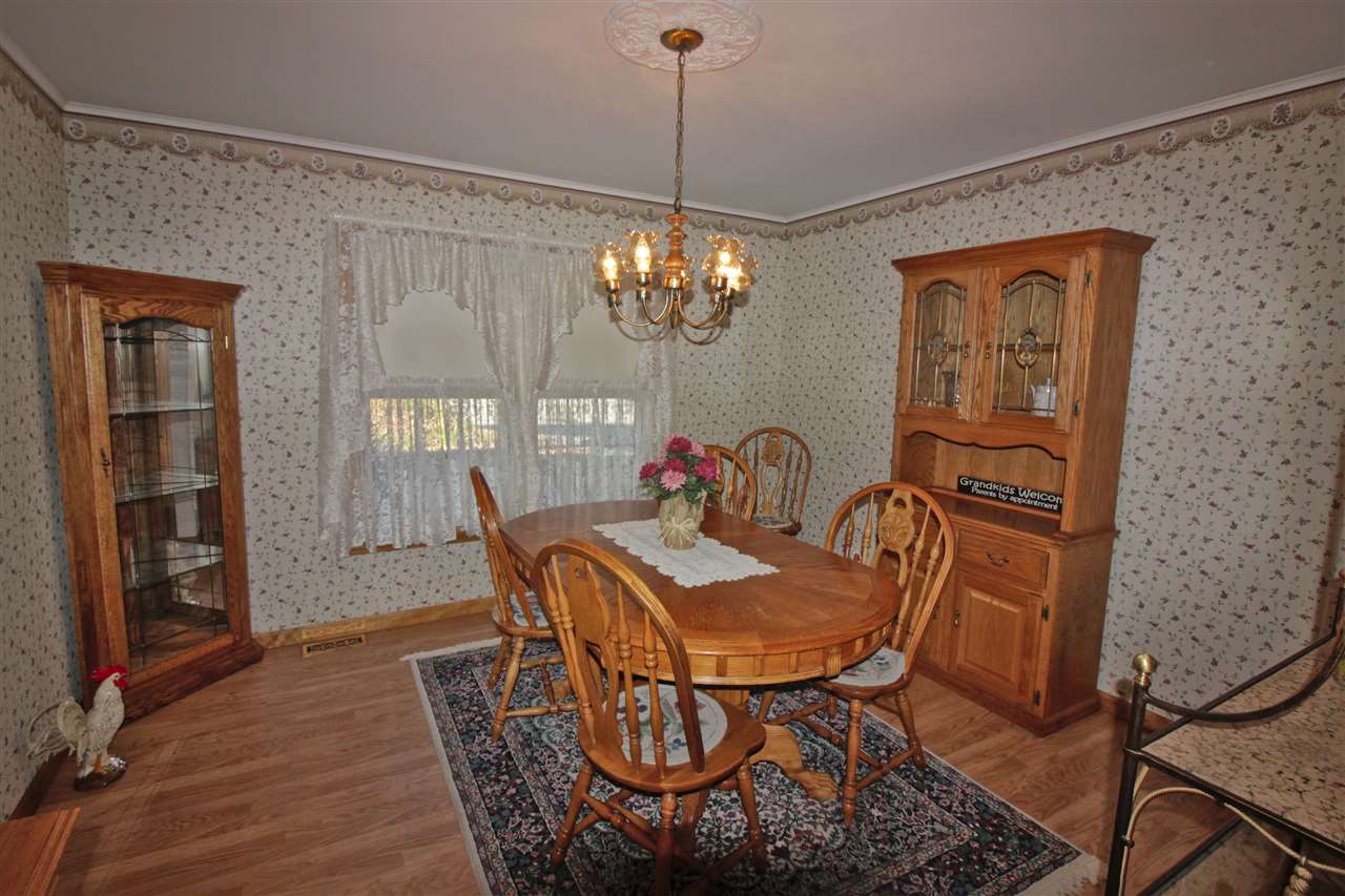 904 East Road Bennington, VT 05201 - Photo 11 of 40