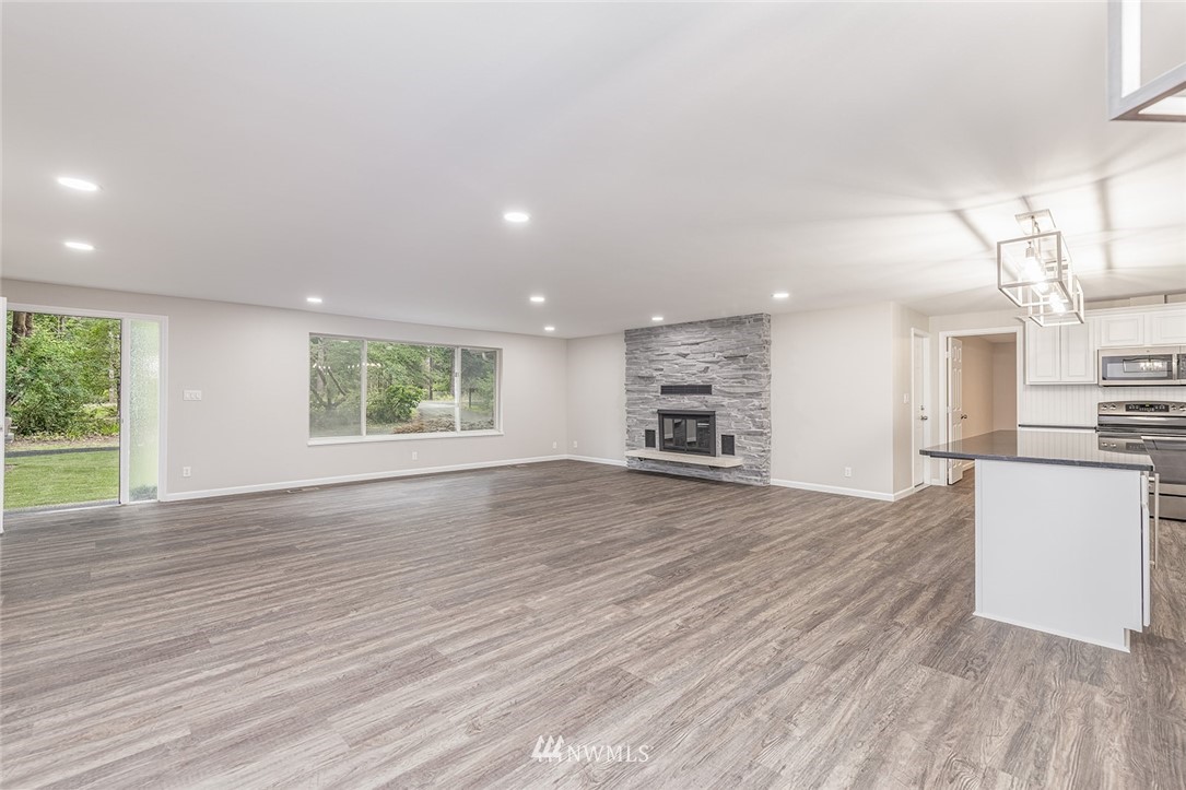 4025 Delphi Road Southwest Olympia, WA 98512 - Photo 2 of 21 Gallery Image 2
