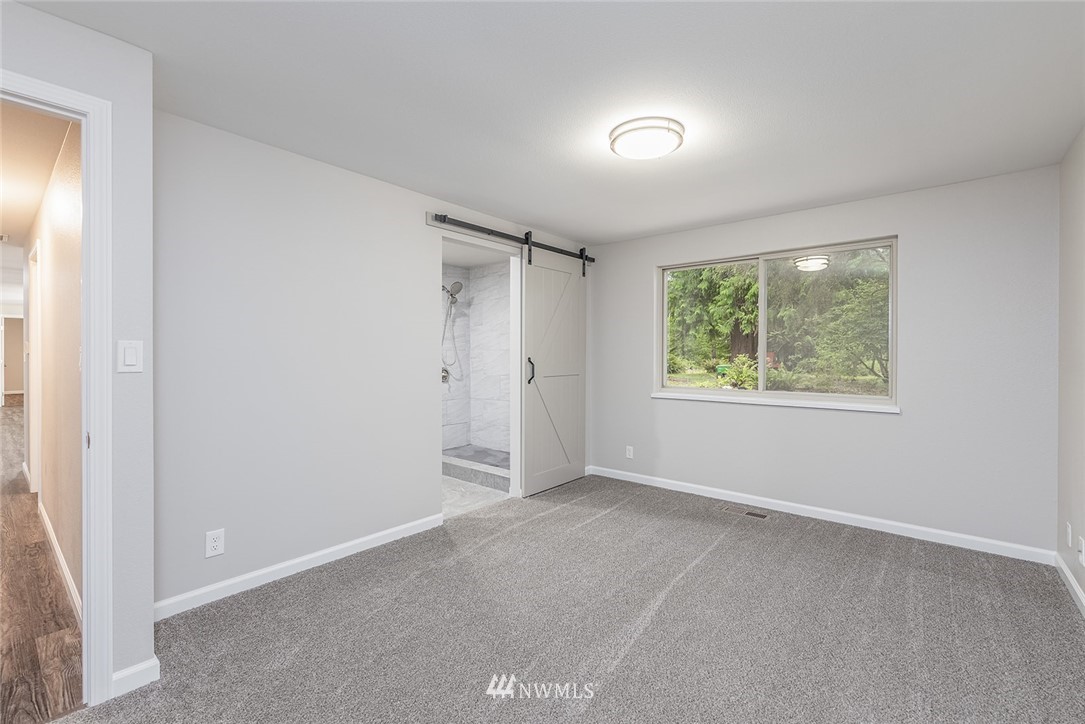 4025 Delphi Road Southwest Olympia, WA 98512 - Photo 9 of 21 Gallery Image 9