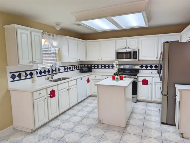 $3,150 | 18927 Hikers Trail Drive, Humble, TX 77346