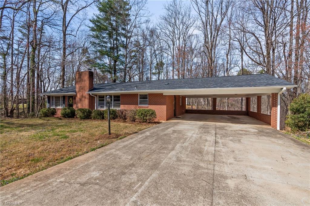 1051 Payne Road King, NC 27021 - Photo 5 of 50