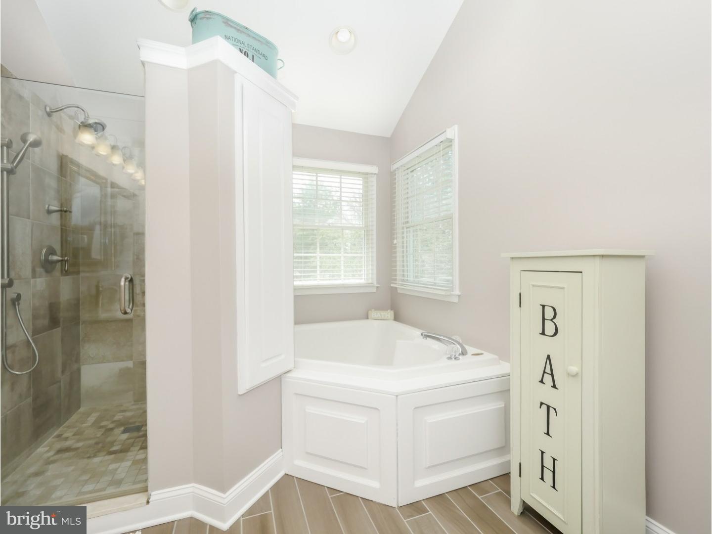 983 Countess Drive Yardley, PA 19067 - Photo 16 of 25 Master Bathroom
