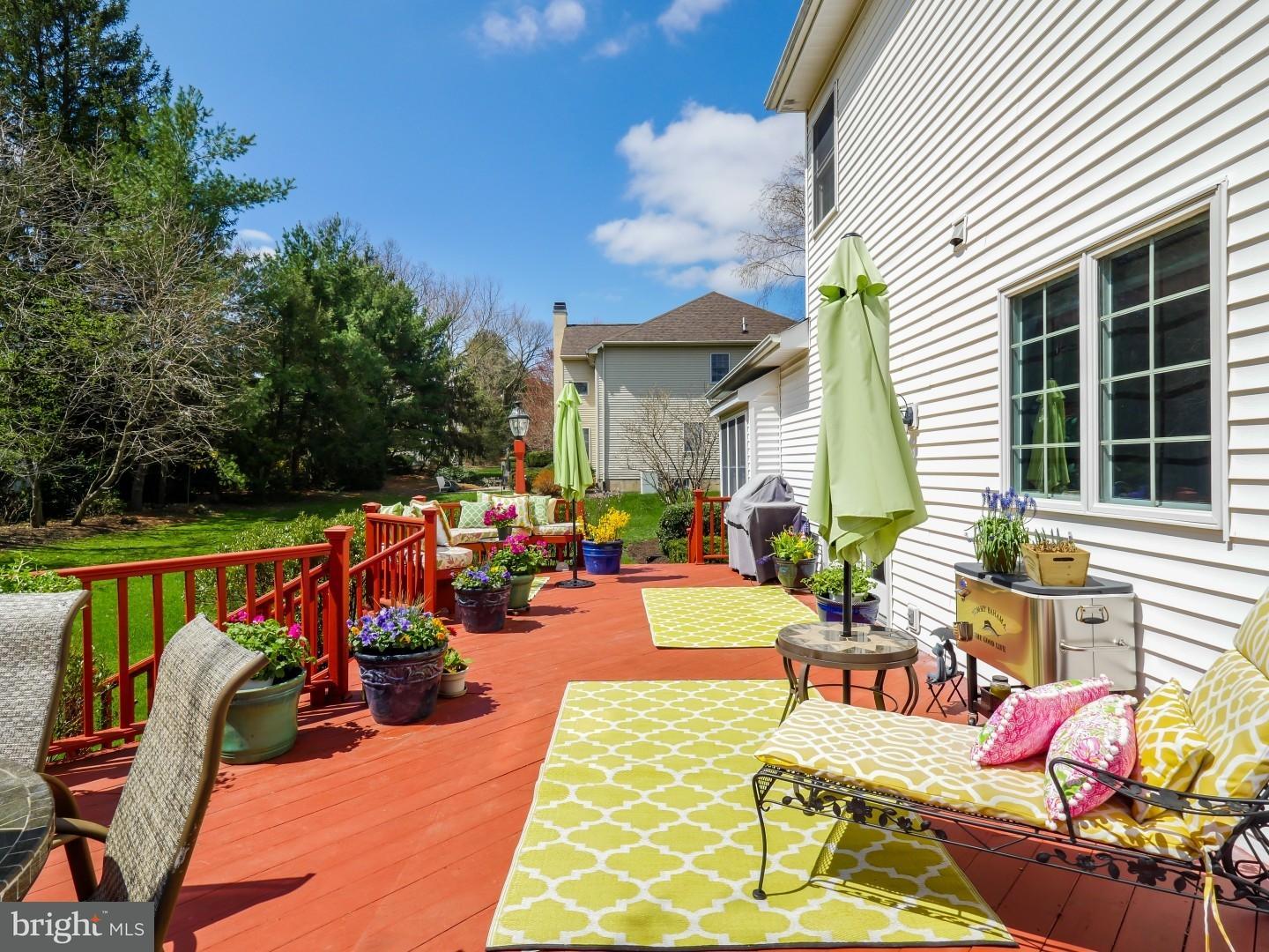 983 Countess Drive Yardley, PA 19067 - Photo 23 of 25 Deck