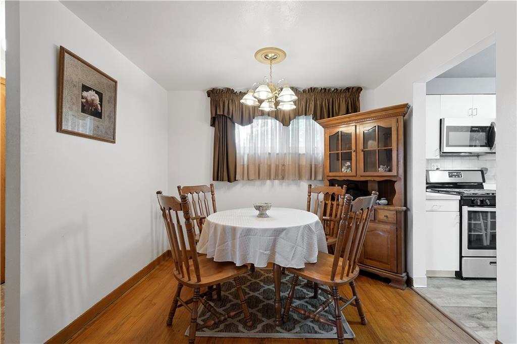 1041 Girard Road Pittsburgh, PA 15227 - Photo 6 of 23 Gallery Image 6