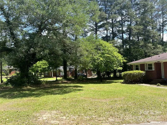 $199,900 | 5 Hamden Circle, Cheraw, SC 29520