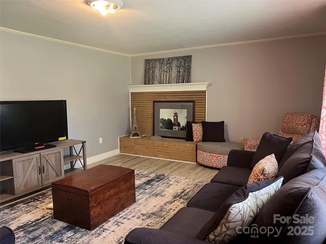 $199,900 | 5 Hamden Circle, Cheraw, SC 29520