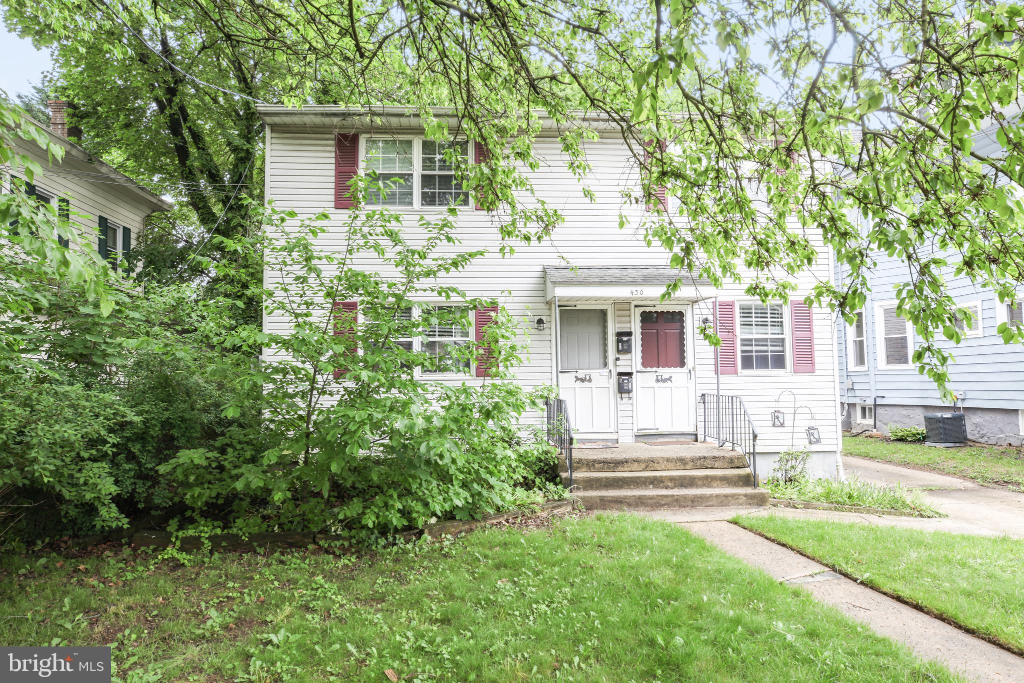 430 Richey Avenue, Unit 2B Oaklyn, NJ 08107 - Photo 15 of 16 Front exterior