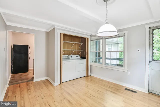 $2,000 | 430 Richey Avenue, Unit 2B, Oaklyn, NJ 08107