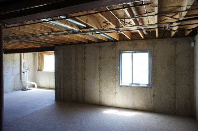 729 Periwinkle Lane Aurora, IL 60504 - Photo 13 of 15 a view of an empty room