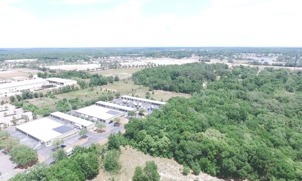 451 Rolling Acres Road Lady Lake, FL 32159 - Photo 2 of 13
