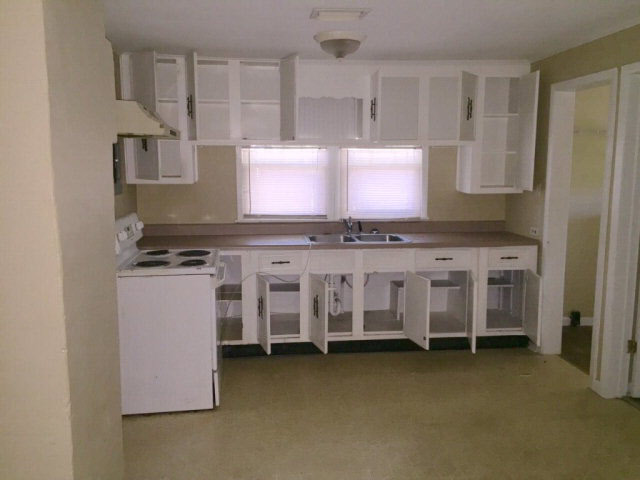 602 West Orchid Avenue Foley, AL 36535 - Photo 3 of 7