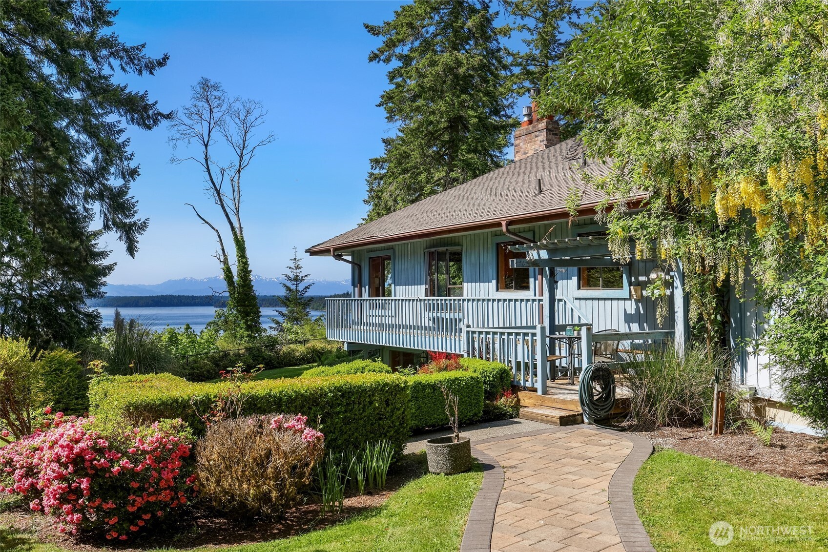 8041 Zangle Road Northeast Olympia, WA 98506 - Photo 1 of 40 Gallery Image 1