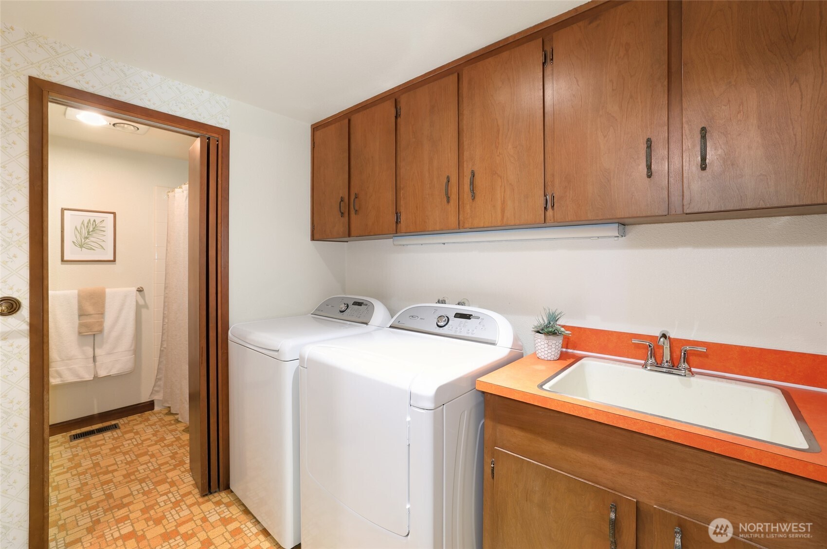 8041 Zangle Road Northeast Olympia, WA 98506 - Photo 31 of 40 Gallery Image 31