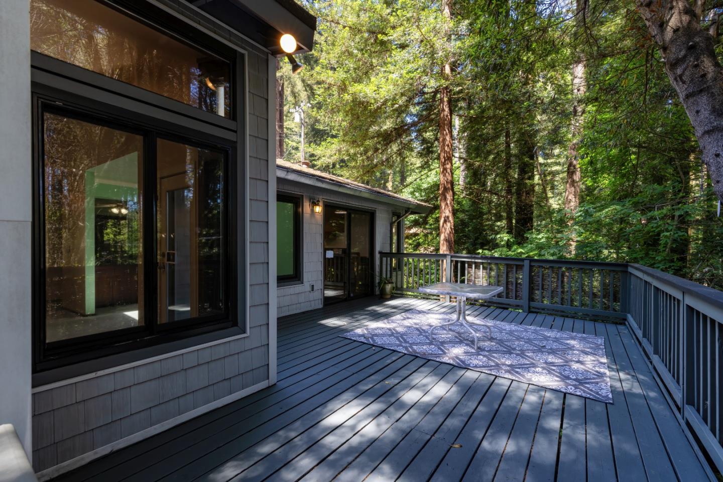 284 Gulch Road Felton, CA 95018 - Photo 9 of 32 Gallery Image 9