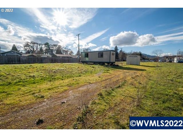 44 Sand Ridge Court Lebanon, OR 97355 - Photo 22 of 32 Gallery Image 22