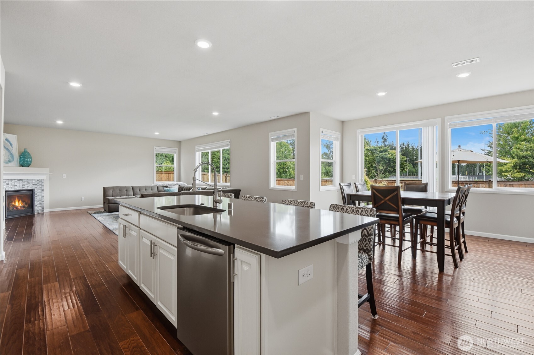 3922 187th Place Southeast Bothell, WA 98012 - Photo 8 of 40
