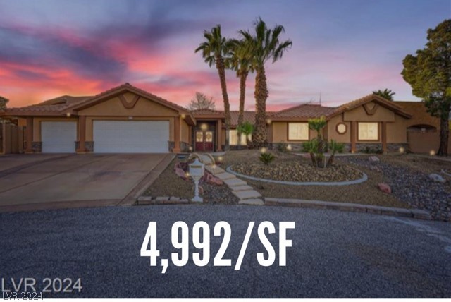 4775 North Grand Cyn Dr  