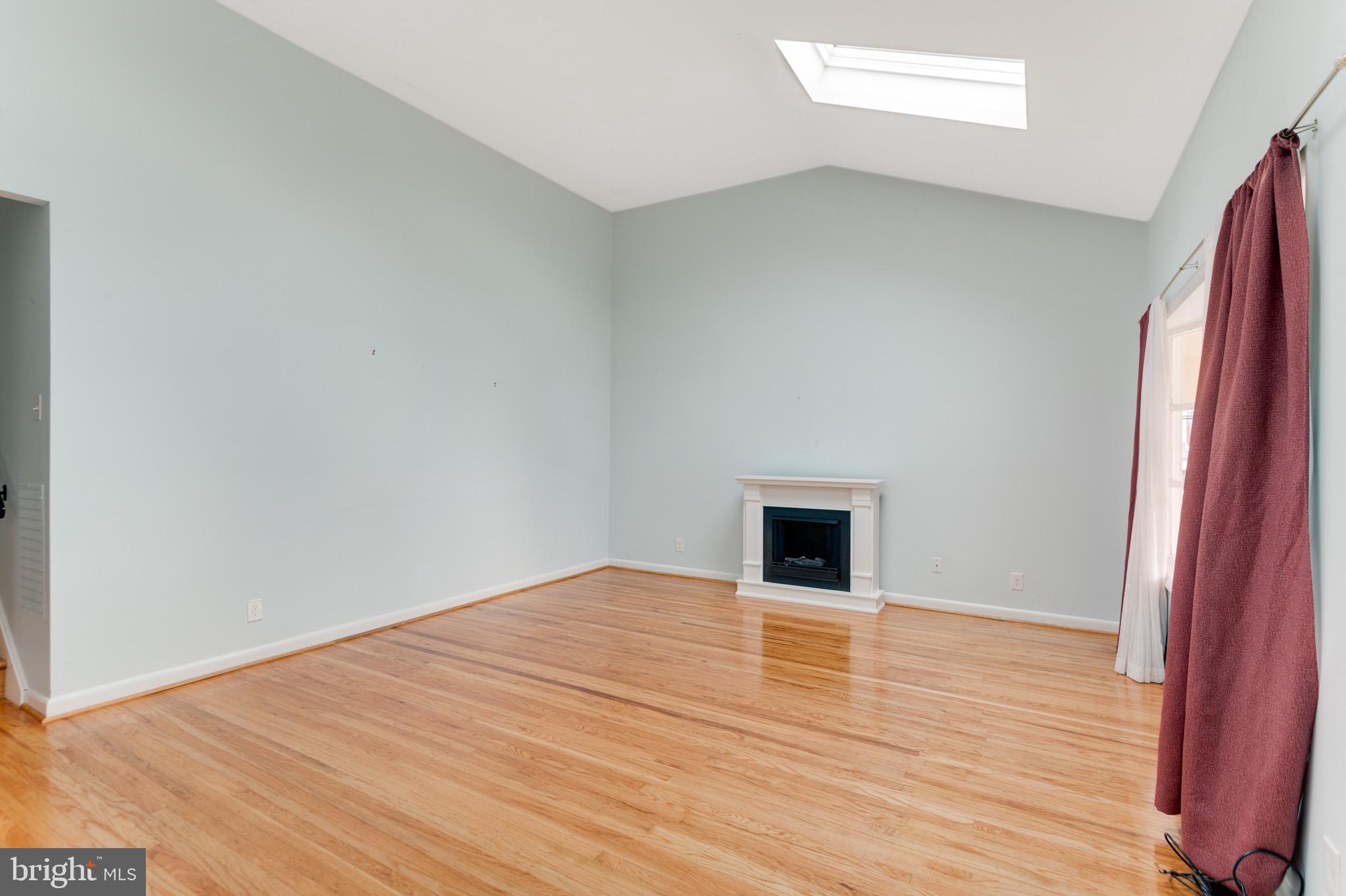 1501 Randy Lane Cherry Hill, NJ 08003 - Photo 4 of 25