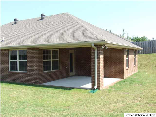 405 Marsh Circle Calera, AL 35040 - Photo 4 of 23