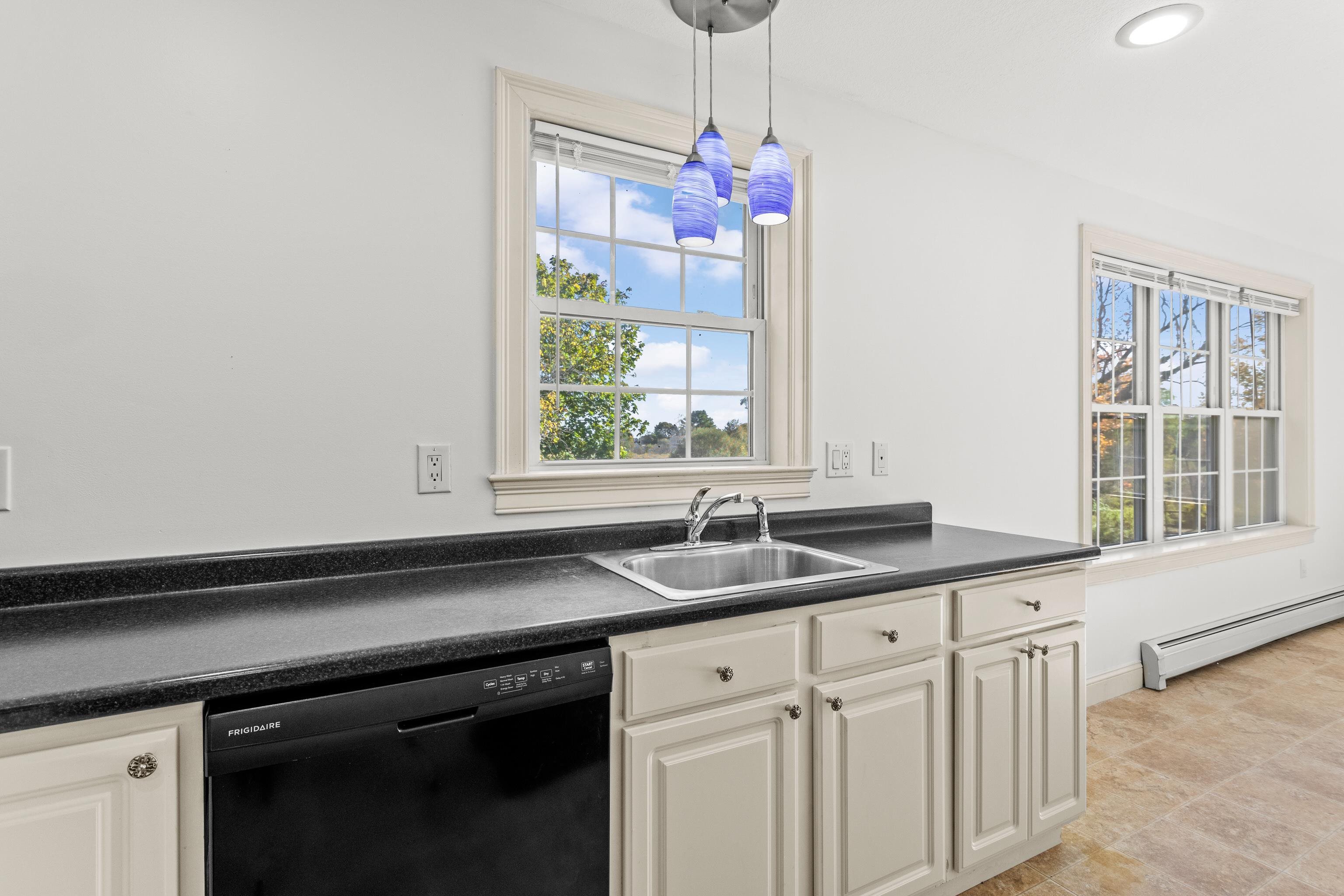 22 Maple Road North Hampton, NH 03862 - Photo 28 of 50 Gallery Image 28