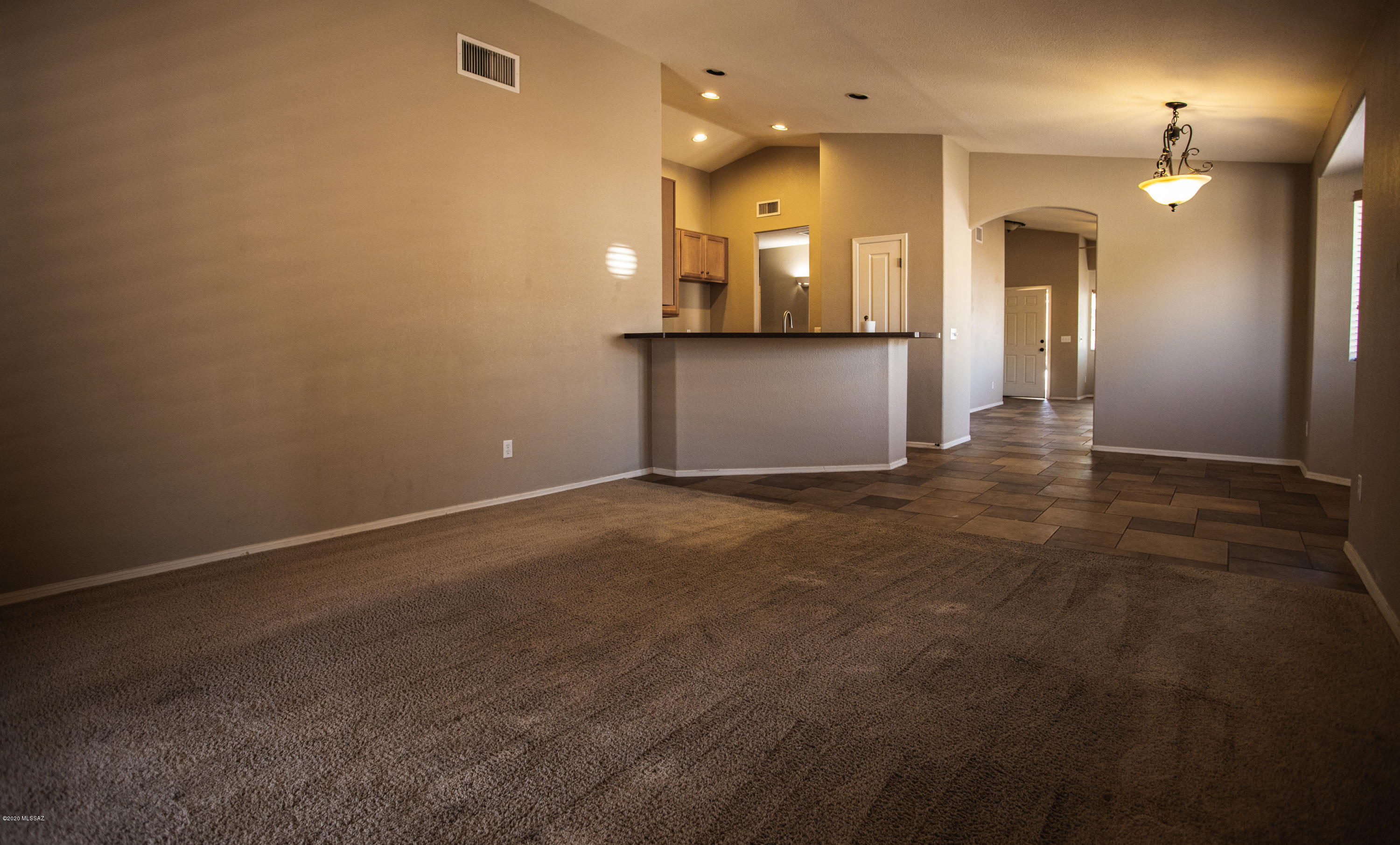 1546 North Old Ranch Road Tucson, AZ 85745 - Photo 5 of 37