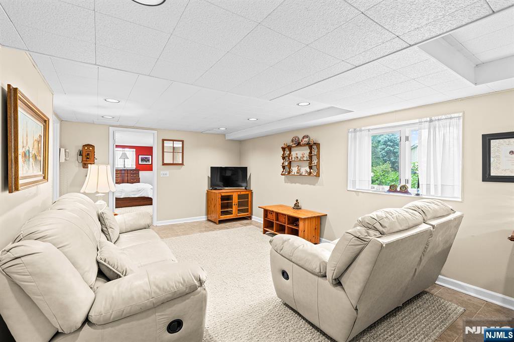 226 Mulberry Place Ridgewood, NJ 07450 - Photo 29 of 46