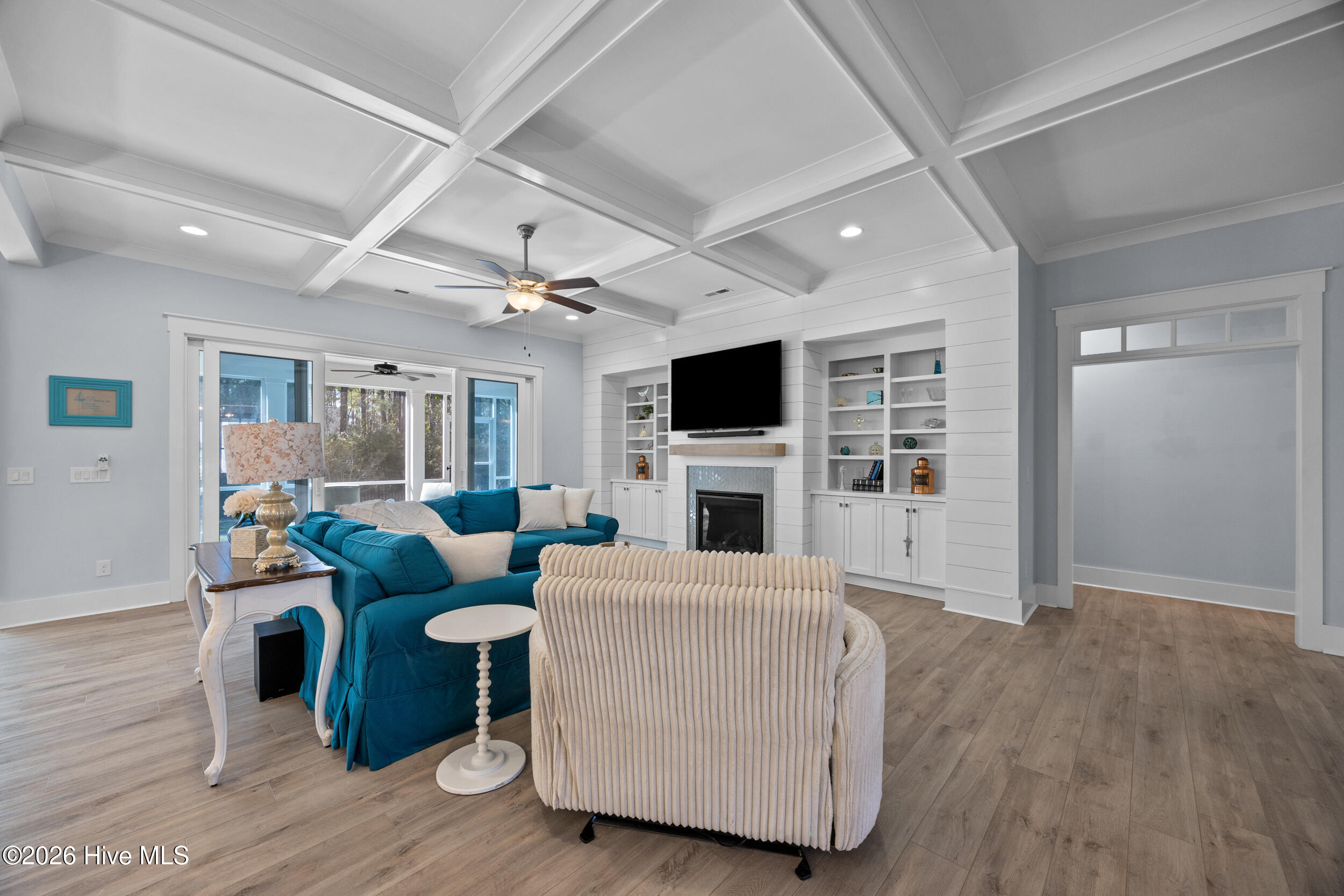 126 Jackline Drive Hampstead, NC 28443 - Photo 22 of 73 30_living room