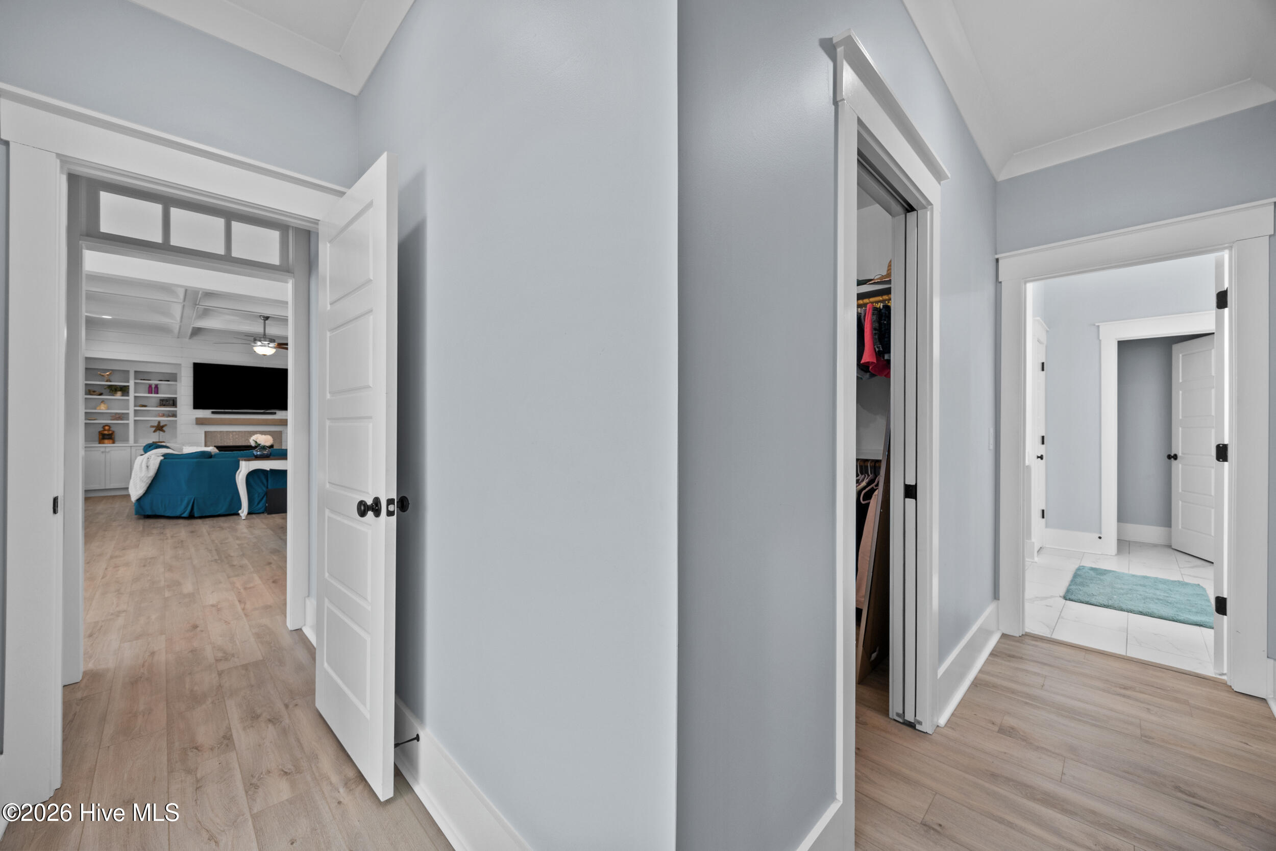 126 Jackline Drive Hampstead, NC 28443 - Photo 39 of 73 47_hallway