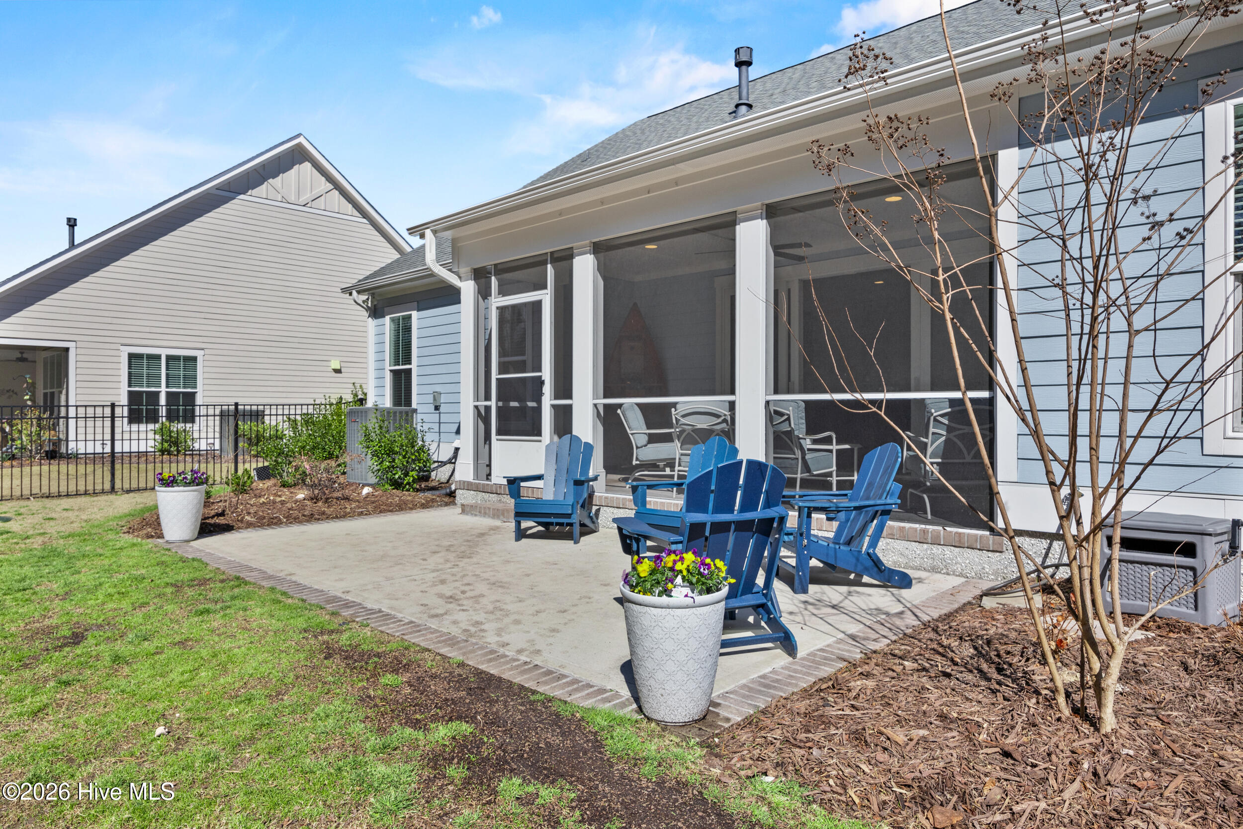 126 Jackline Drive Hampstead, NC 28443 - Photo 62 of 73 70_back patio