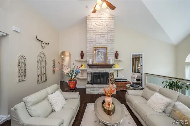 $875,000 | 19140 Melrose Road, Wildwood, MO 63038