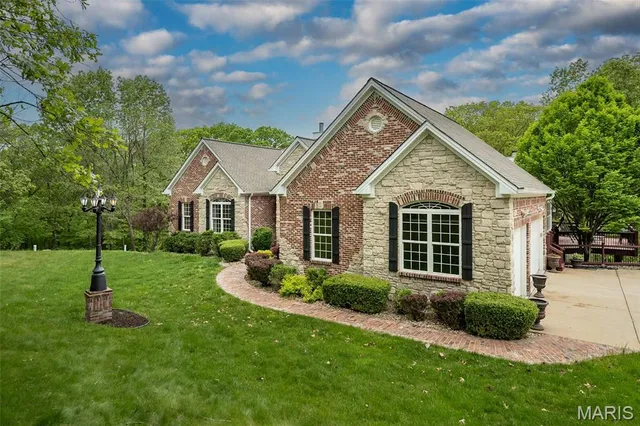 $875,000 | 19140 Melrose Road, Wildwood, MO 63038