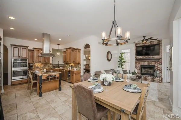 $825,000 | 19140 Melrose Road, Wildwood, MO 63038