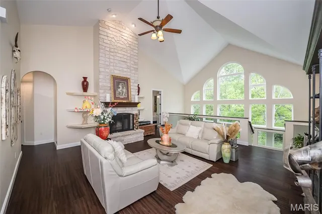 $875,000 | 19140 Melrose Road, Wildwood, MO 63038